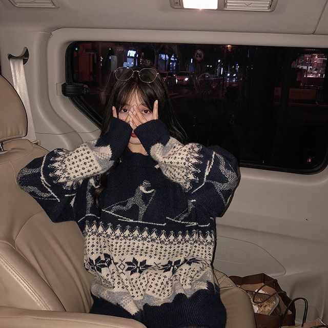 Áo sweater len unisex hoa văn mùa đông phong cách Bắc Âu dáng thụng trẻ trung