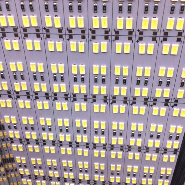 Led thanh 24v-trắng, vàng-2 hàng 5730 (combo 10 thanh)