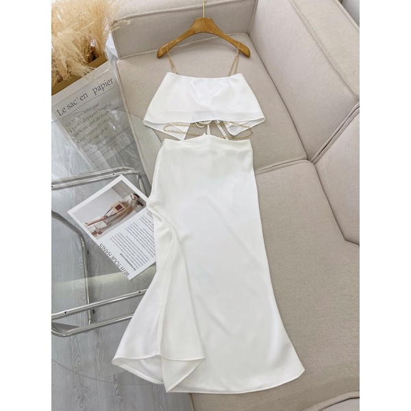 Set croptop 2 dây kết xích + Chân váy