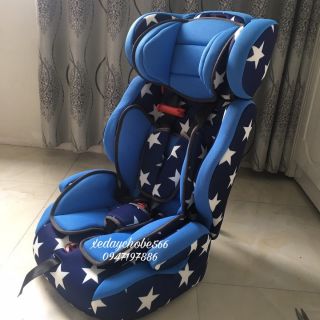 Ghế ngồi ô tô cho bé 9 tháng- 12 tuổi