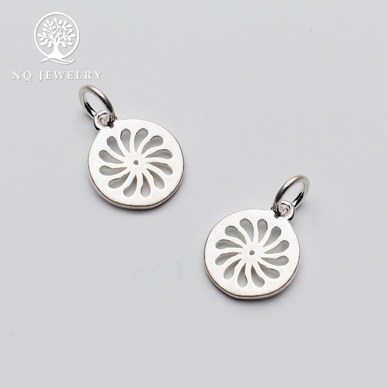 Charm bạc hình tròn họa tiết xoắn treo - NQ Jewelry
