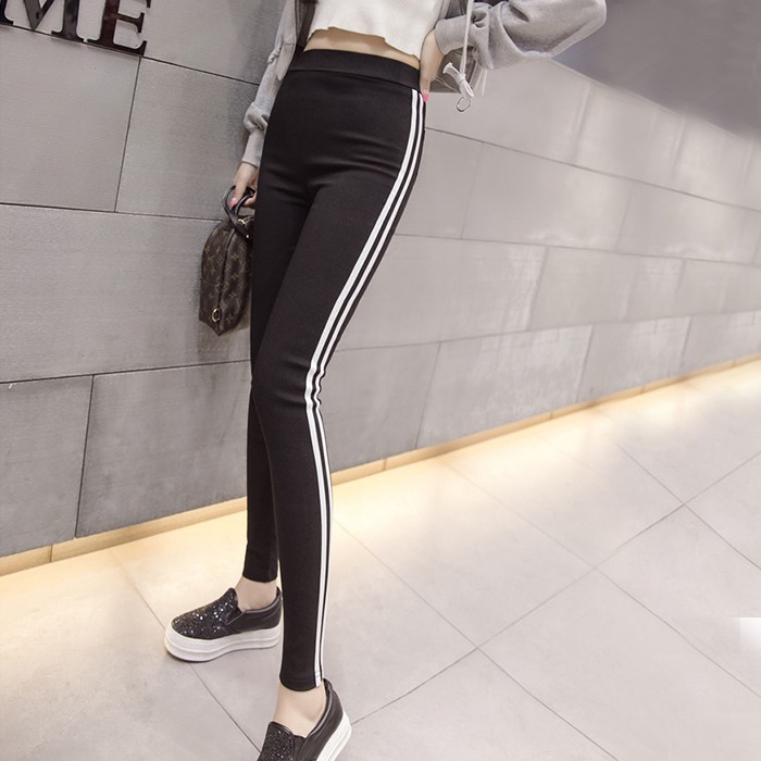 Quần Legging Ôm Dáng Co Giãn Họa Tiết Kẻ Sọc Trắng Đen Tương Phản Dễ Phối Đồ Cho Nữ