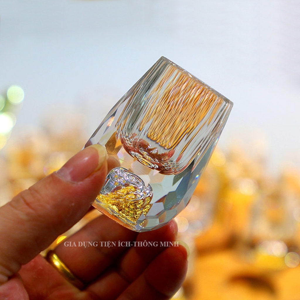Bộ ly thủy tinh vàng 24k cao cấp. Bộ ly pha lê cao cấp cho đế vương