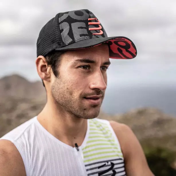 Nón chạy bộ Compressport Racing Trucker Cap