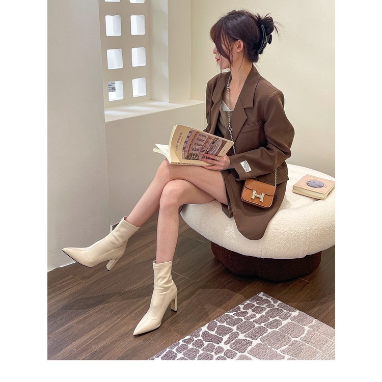 Giày Boot Cao Gót Mũi Nhọn Thời Trang Sành Điệu