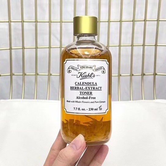 (Hàng Chính Hãng) Nước cân bằng hoa cúc Kiehl's Calendula Herbal Extract Alcohol-Free Toner 230ml | BigBuy360 - bigbuy360.vn