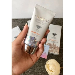 Kem Chống Nắng 3W CLINIC CRYSTAL WHITE MILKY SUN CREAM SPF 50/ PA +++ Hàn Quốc 50ml