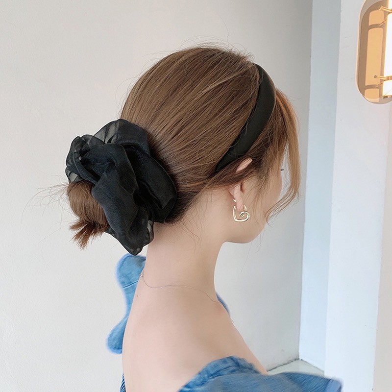 Buộc tóc scrunchies màu nhũ lấp lánh