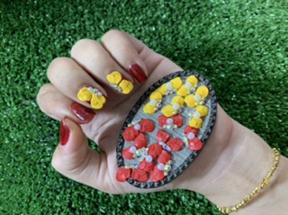 Hoa bột nữa móng