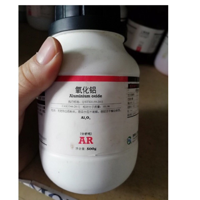 Hóa chất Aluminum oxide Xilong Al2O3 lọ 500g nhôm oxit CAS 1344-28-1