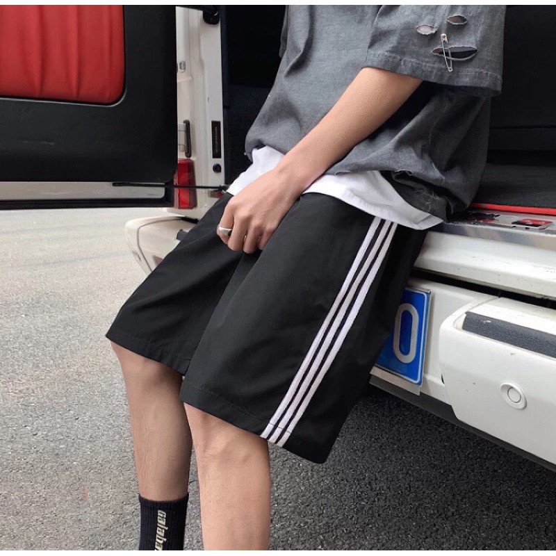 Quần Short Nam GUMANO Quần Đùi Nam 3 Sọc Vải Umi Mềm Mịn Thể Thao