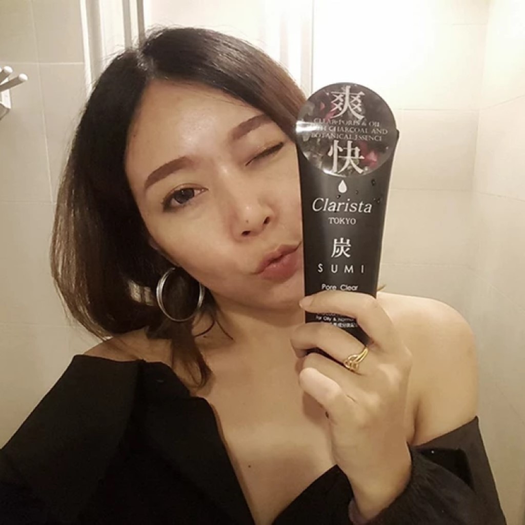 Sữa Rửa Mặt Than Tre Clarista  Charcoal Facial Foam tạo bọt cho da thường, da dầu (màu đen) 130g