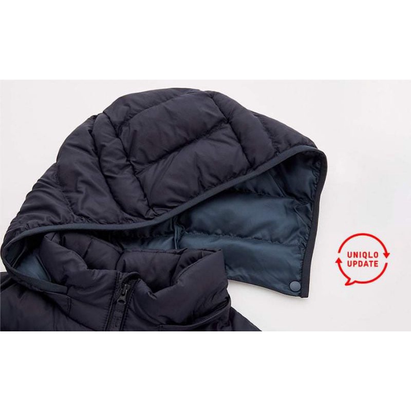 Áo khoác siêu nhẹ có mũ bé gái của Uniqlo (Size 150)