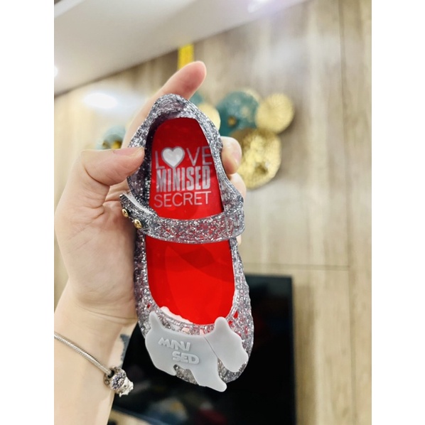 Giầy nhựa dẻo cho bé