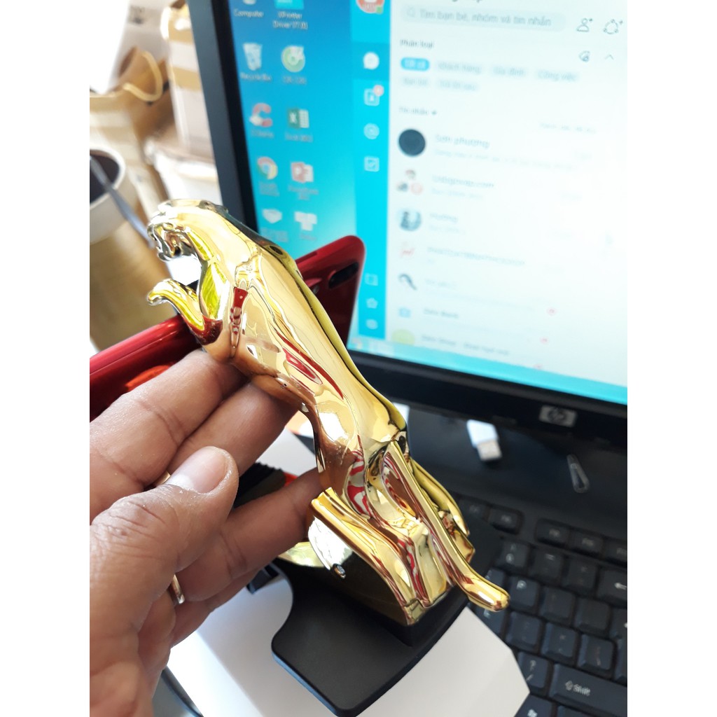 Đế Kẹp Điện Thoại Trên Xe Hơi Leopard Hình Con Báo | BigBuy360 - bigbuy360.vn