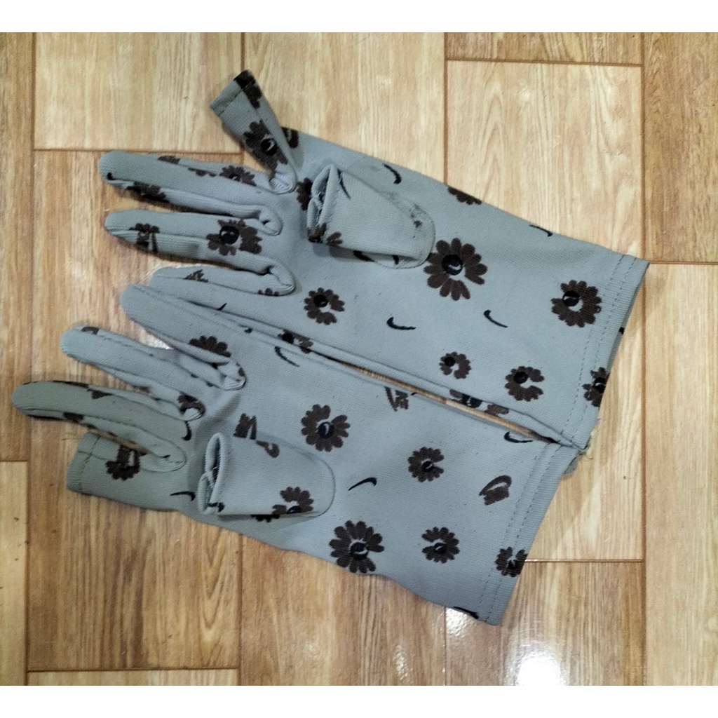 Bao tay, găng tay Nữ chất liệu vải cotton hở 2 ngón Bông hoa, chống nắng giữ ấm lái xe, sử dụng điện thoại