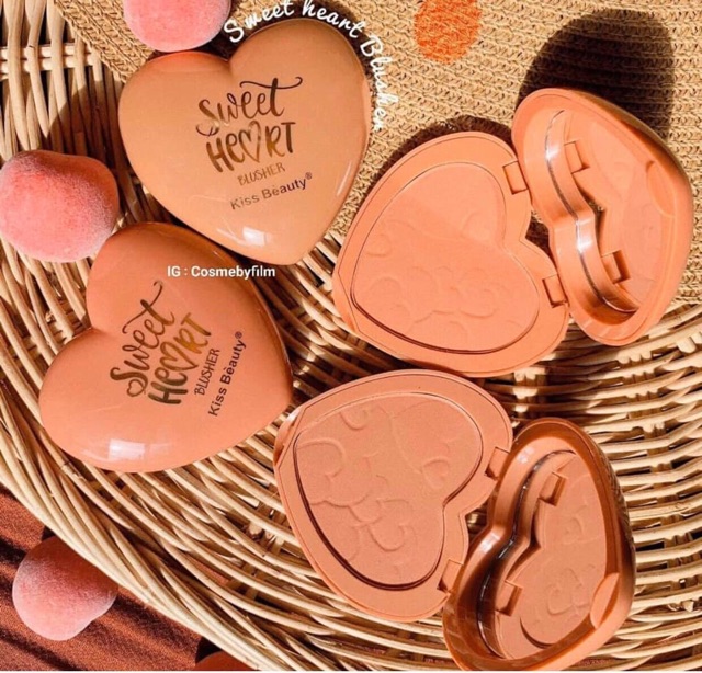 Phấn má hồng tone cam Kiss Bèauty Sweet Heart Blusher | BigBuy360 - bigbuy360.vn