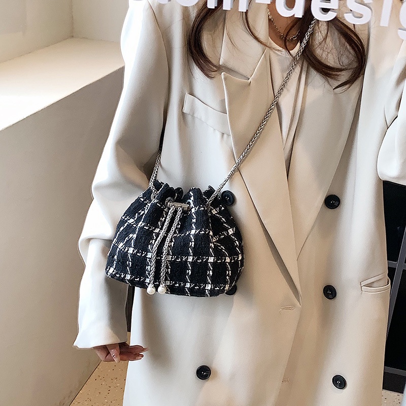Túi Đeo JASMIN NOIR Chéo Bằng Len Phối Dây Xích Thời Trang Dành Cho Nữ