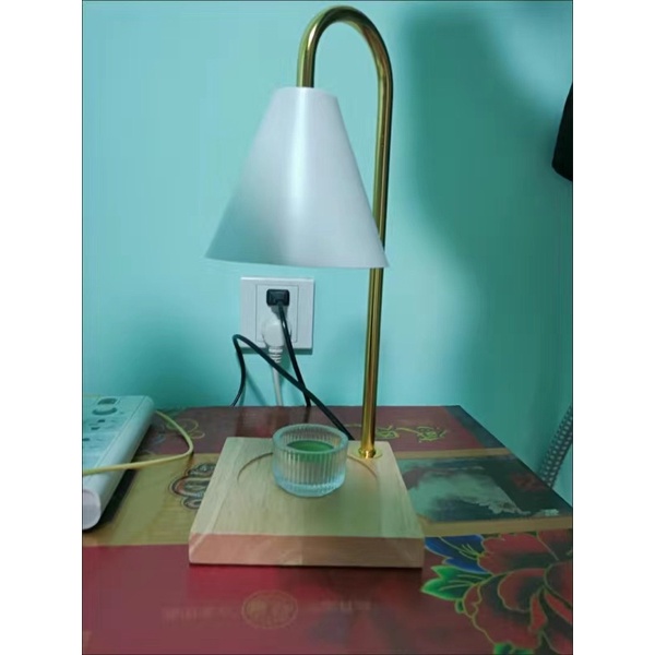Đèn đốt nến thơm đế gỗ điều chỉnh nhiệt tặng 2 bóng