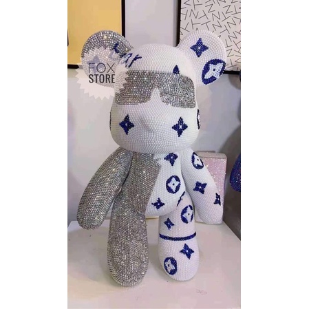 Gấu đính đá bearbrick hoạ tiết