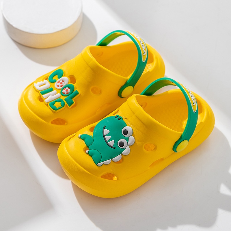 Dép Sandal Đế Mềm Chống Trượt Thiết Kế Đục Lỗ Thời Trang Cho Bé Trai Và Gái