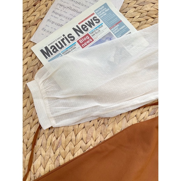 Đầm nâu phối voan tấm