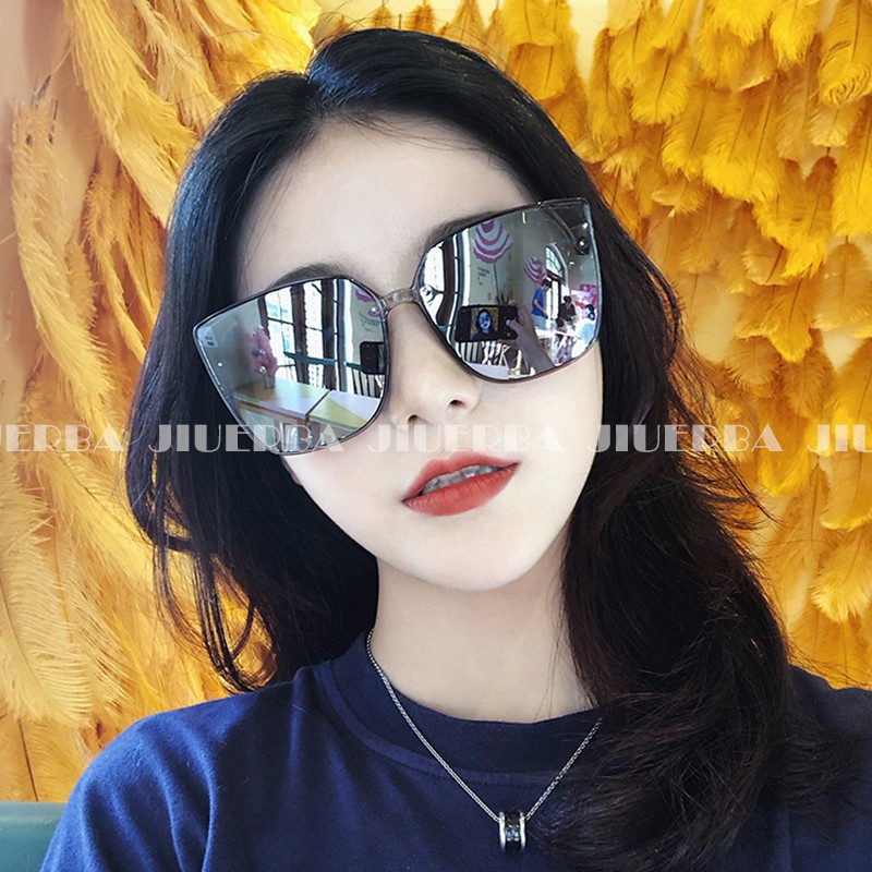 ✨READY STOCK✨Korean Design Retro Square Sunglasses Women/Men UV400 Protection