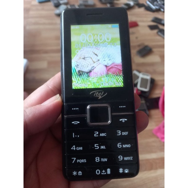 Điện thoại 2 sim Itel 6120 giọng nói ma thuật đã qua sử dụng kèm sạc