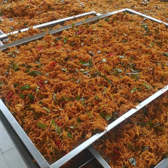 500g khô gà lá chanh cay siêu ngon 99k