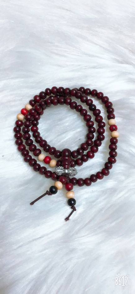 Vòng tay thời trang dạng chuỗi 108 hạt