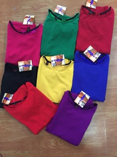 Set thun cát - lưng sau may ren phối nơ