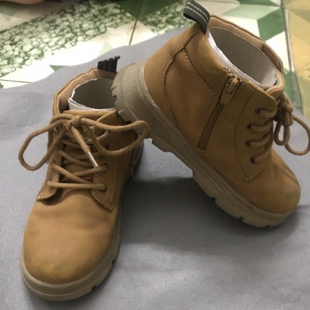 Giày bốt boot Zara bé trai thanh lý size 26 ( chân 14 cm)