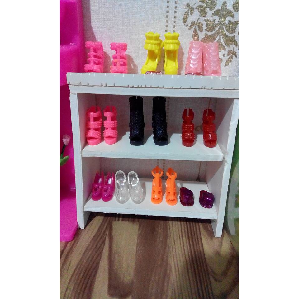 Kệ giày búp bê
