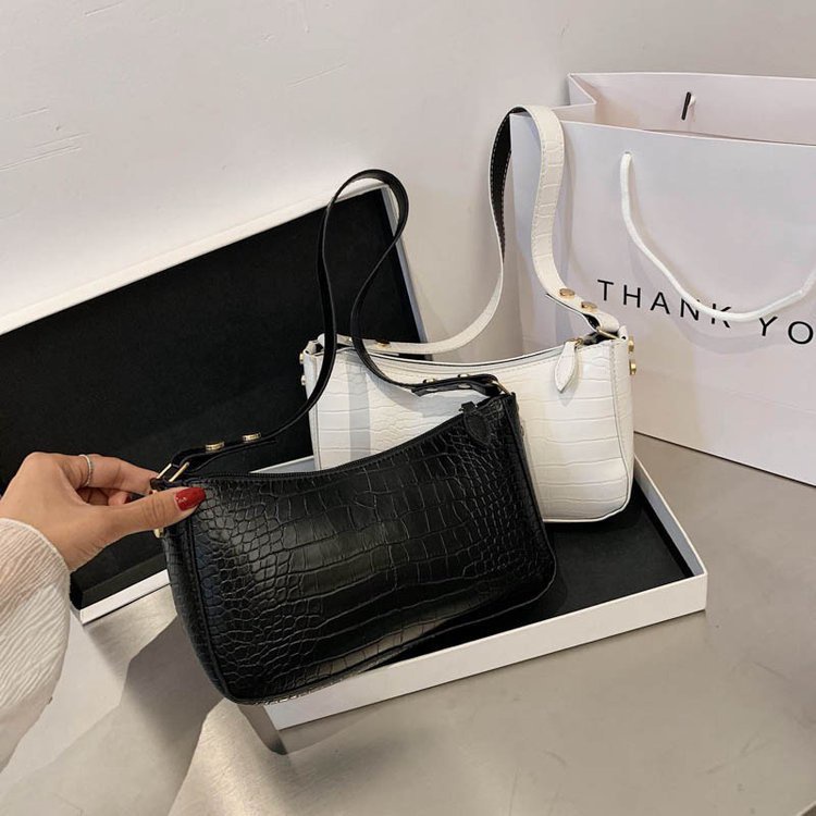 Túi đeo vai thiết kế thời trang sang trọng dành cho bạn nữ IELGY