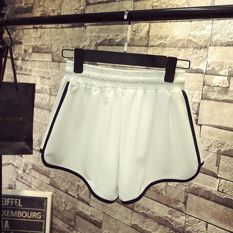 Quần sọt thể thao lưng thun co giãn phối sọc dành cho nữ