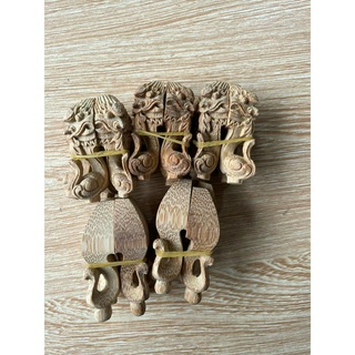 Chân quỳ lồng chim, bộ 4 chiêc