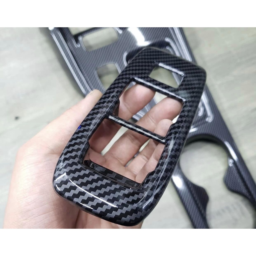 Ốp nội thất xe Ford Ranger 2016 dến 2021 mẫu vân carbon ABS thể thao cao cấp