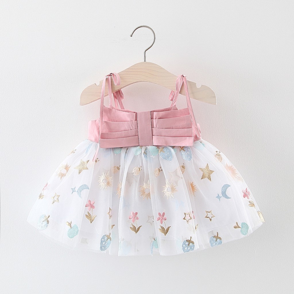 Váy công chúa thôi nôi sinh nhật 7-12kg đầm công chúa bé gái thêu cực xinh D583