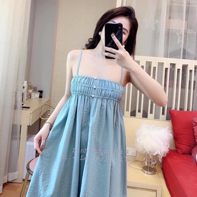 Đầm 2 dây hiền hồ