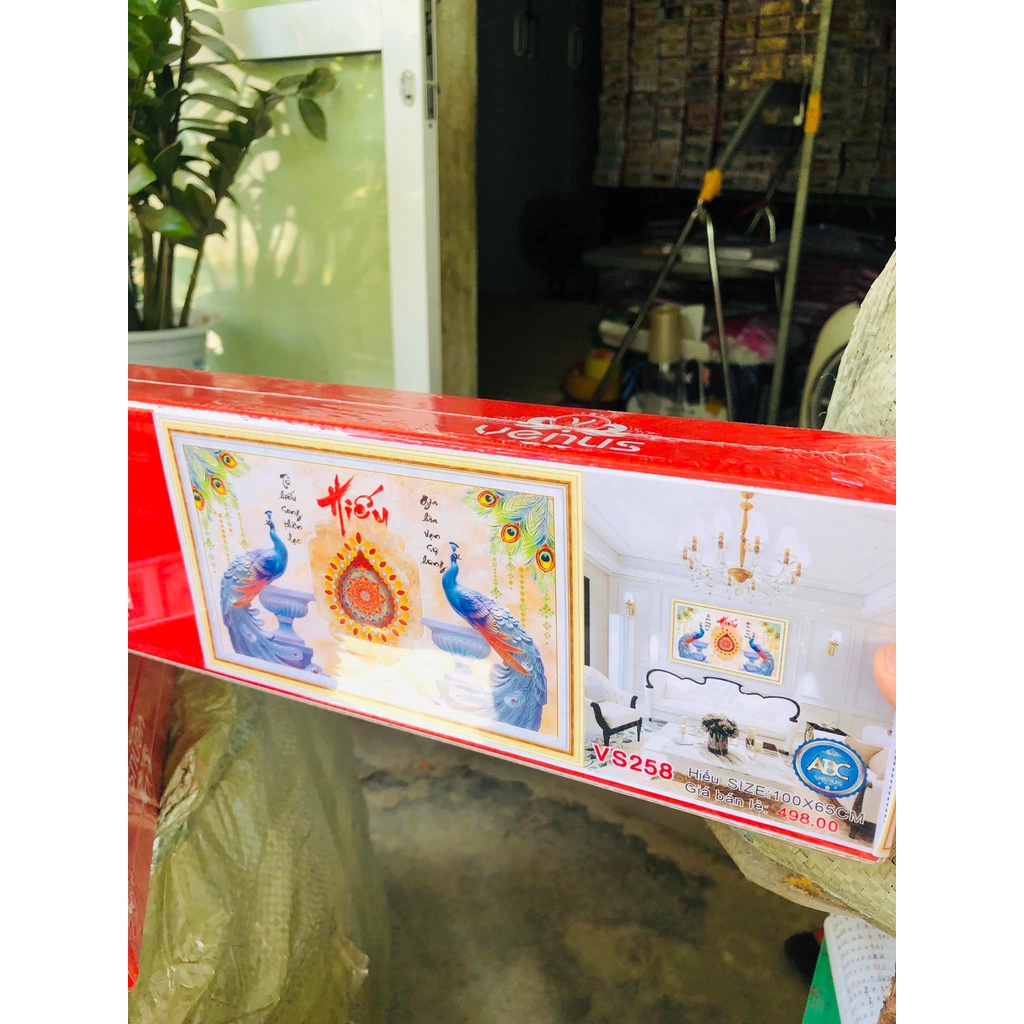 Tranh đính đá đồng hồ chữ hiếu KT:100x65cm. Tranh gắn đá khách tự đính
