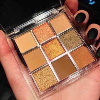 Bảng phấn mắt nhũ 9 ô miss lara