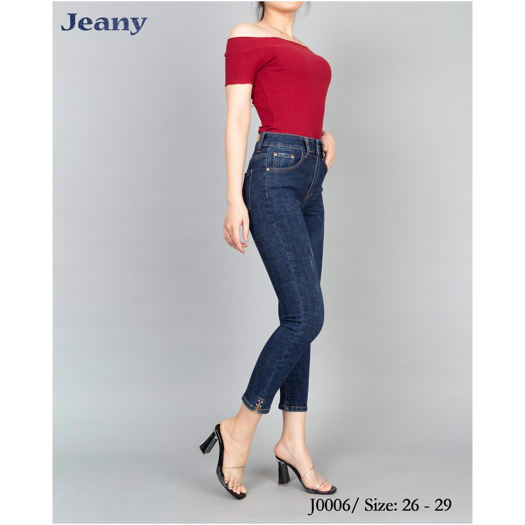 Quần Jean Ngố trơn lai xẻ đính đinh J0006