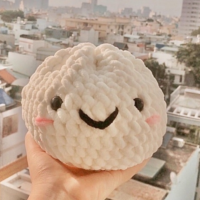 Bánh bao big size nhồi bông đan móc bằng len