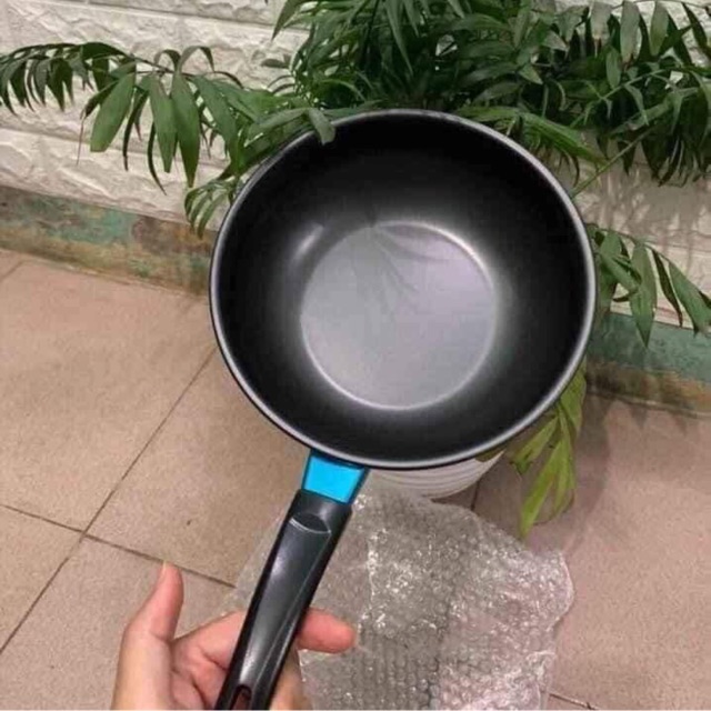 Chảo sâu lòng 18cm