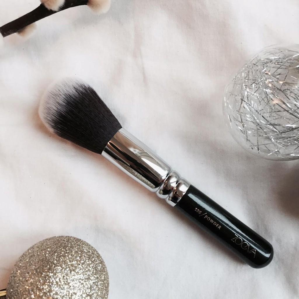 ZOEVA 106 POWDER BRUSH