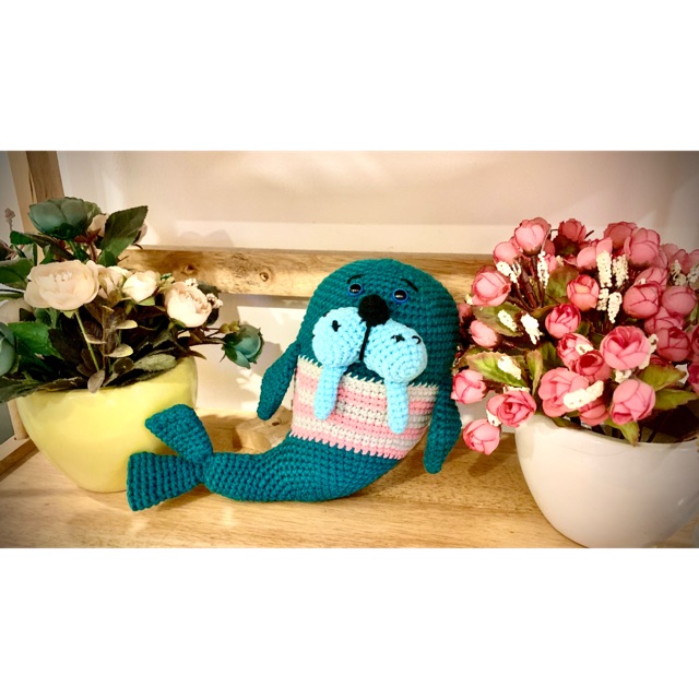 Thú len móc nhồi bông -