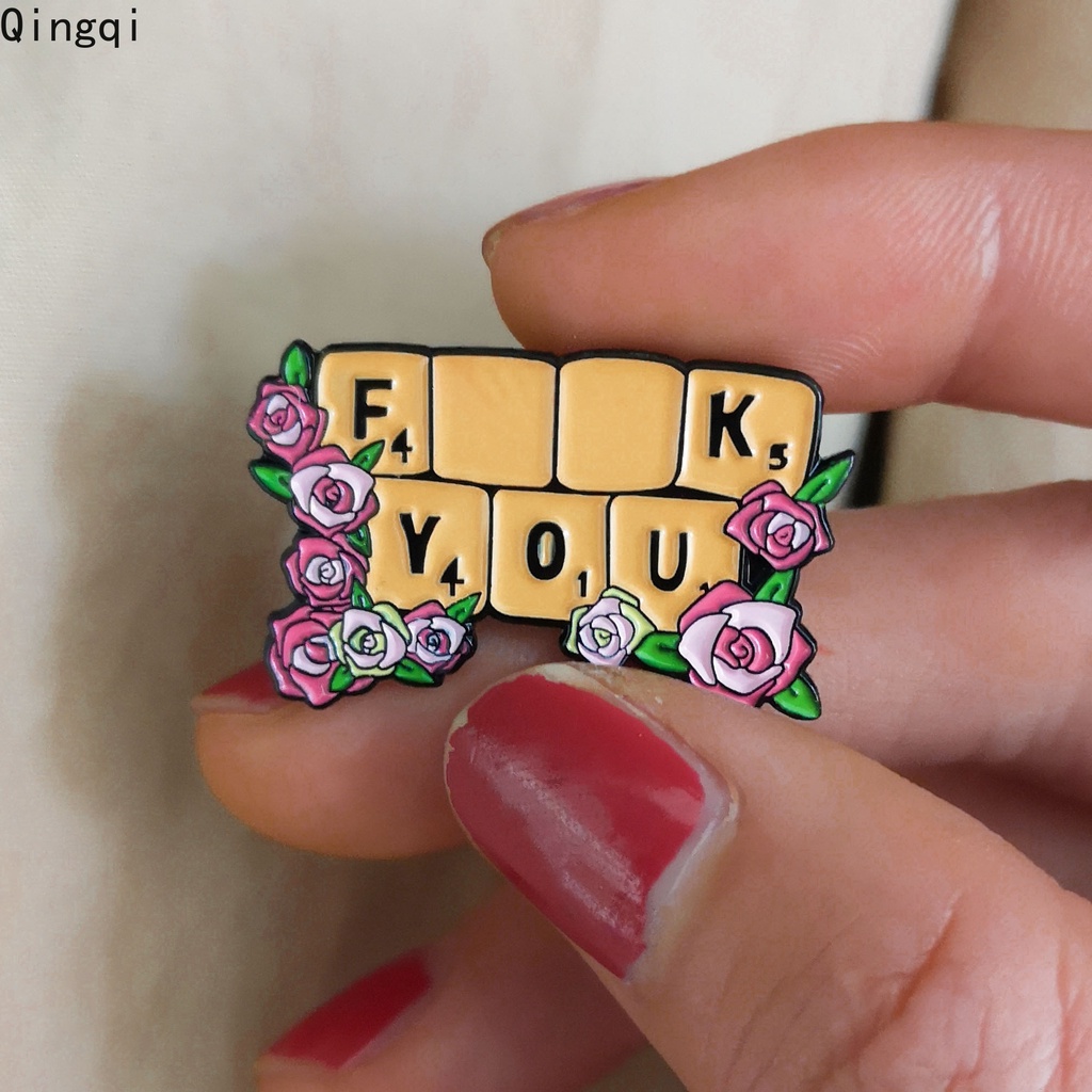 Ghim cài áo Miss Zoe hình hoa hồng/ bàn phím hoạt hình dễ thương