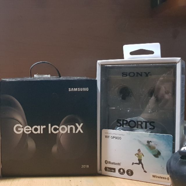 Phụ kiện tai nghe Samsung Gear IconX 2018ครับ