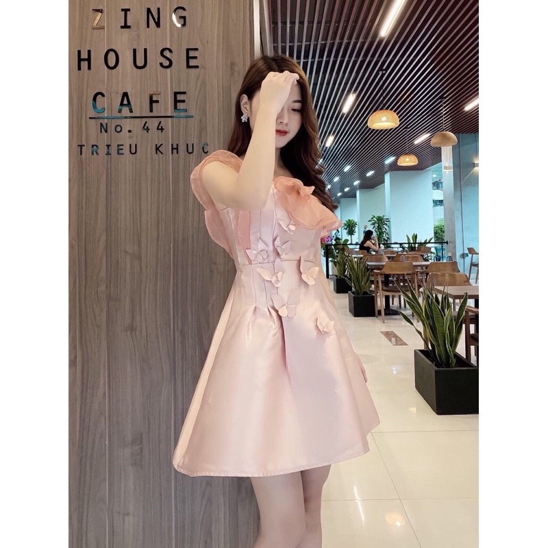 Váy xoè dự tiệc taffa hoạ tiết bướm xinh lệch vai nữ