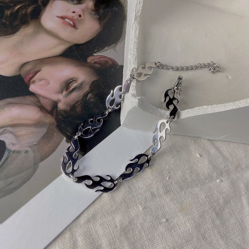 Vòng đeo tay thiết kế phong cách hiphop cá tính đơn giản